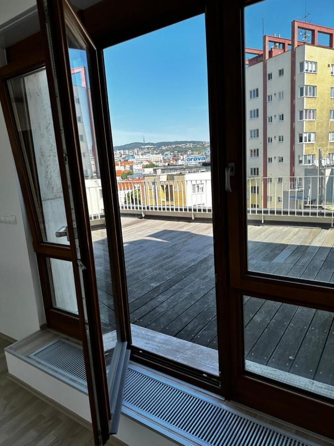 Luxury Penthouse At The Historical Centre With Free Parking Apartment บราติสลาวา ภายนอก รูปภาพ